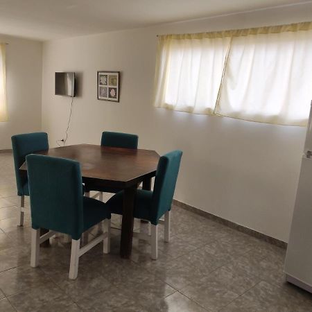 Yexalen Pb Lägenhet El Calafate Exteriör bild